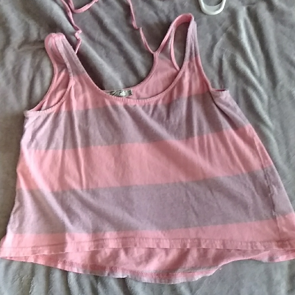Shirt - Picture 2 of 4
